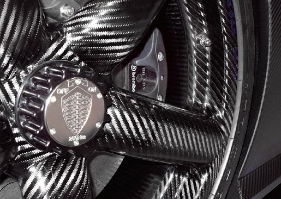  Koenigsegg Agera R 2013 года  (фото 3 из 9)